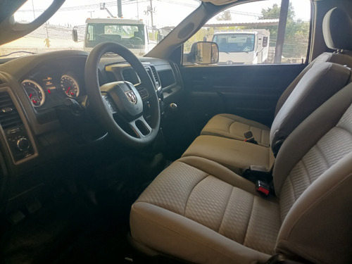 RAM 4000 5.7 Chasis Cabina Pl 4x2 Mt