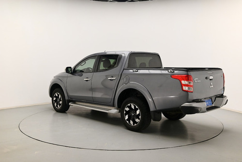 Mitsubishi New L200 Dc 2.5 Dsl 4x4 At