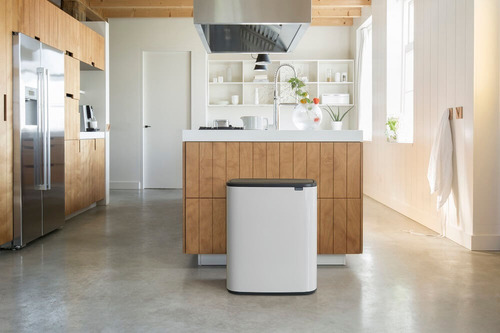 Lixeira Bo Touch Bin Em Aço 60 Litros Brabantia Branca