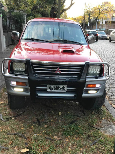 Imagen 3 de 9 de Mitsubishi L200 2000 2.5 D/cab 4x4 Turbo