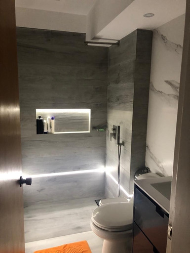 Imagen 22 de 23 de Se Vende Apartamento En El Cigarral Dv Mls #22-25169