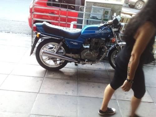 Imagen 4 de 8 de Honda Cbn 400 81