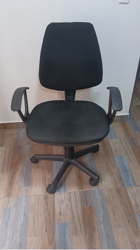 Silla Ejecutiva Ergonómica Ajustable