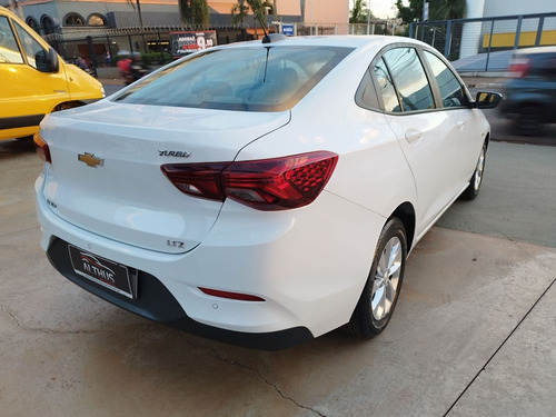 Chevrolet Onix plus 1.0 Turbo LTZ (Aut)