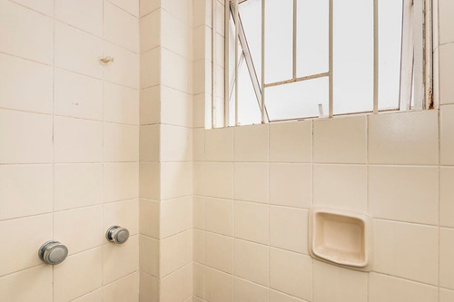 Imagem 13 de 24 de Apartamento À Venda No Bairro Independência - Porto Alegre/rs - O-25441-41976