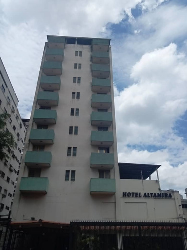 Venta Hotel En Altamira Para Remodelar De Los Años 70