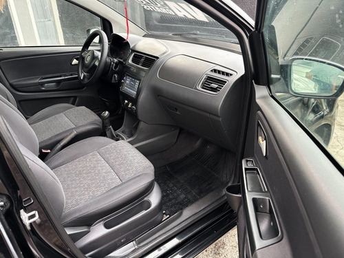 Volkswagen Fox 1.0 MI 8V FLEX 4P MANUAL