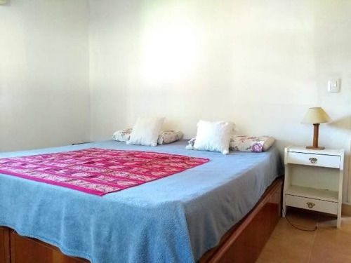 Hermoso Chalet En El Barrio Residencial Las Lomas