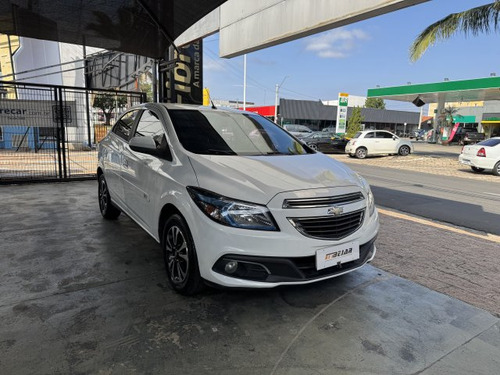 Chevrolet Onix Onix 1.4 MPFI LTZ 8V FLEX 4P MANUAL