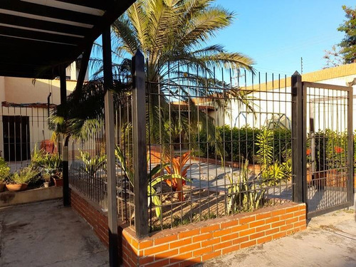 Imagen 14 de 14 de Townhouse En Venta En Tazajal-naguanagua Cod.132518