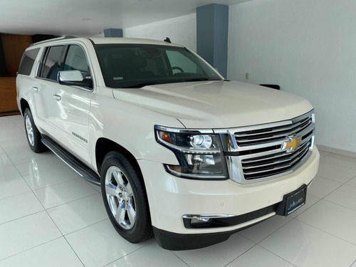 Imagen 1 de 14 de Chevrolet Suburban Ltz
