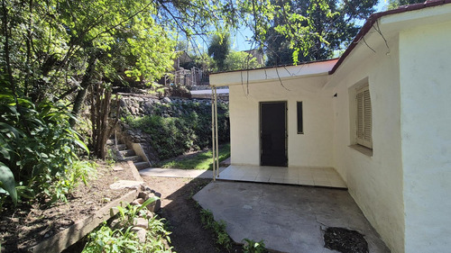Casa De 3 Dormitorios - Los Aromos - Pileta