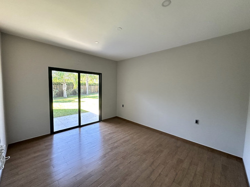 Casa Moderna En Barrio Privado Las Almenas
