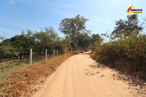 Imagem 1 de 4 de Chácara À Venda, Ermida - Divinópolis/mg - 34538