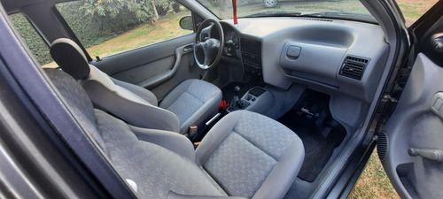 Volkswagen Gol 1.6 Plus Mi 1999