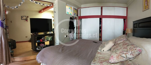 Casa Pedro Valdivia / Rodrigo Araya, 5 Dorm. 2 Baños, 2 Esta