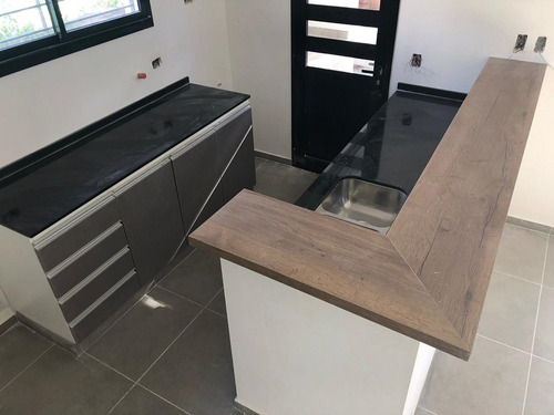 Imagen 5 de 9 de Dúplex De 2 Dorm En Housing Reina Sofía Con Pileta