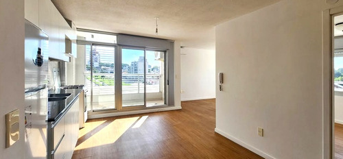 E-tower Campiglia/frente/2 Dormitorios/68m2/terraza/a.a./av.italia