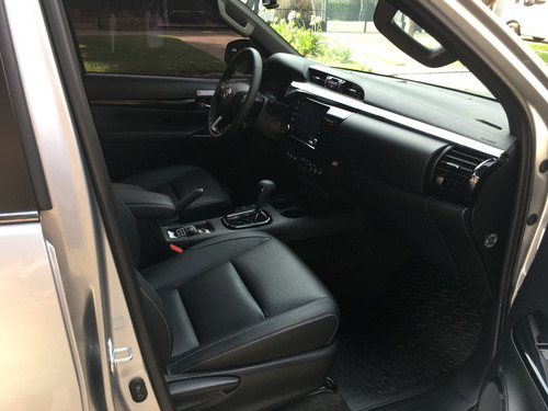 Toyota Hilux Srx 4x4 At
