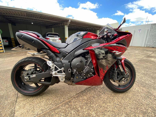 Yamaha Yzfr1
