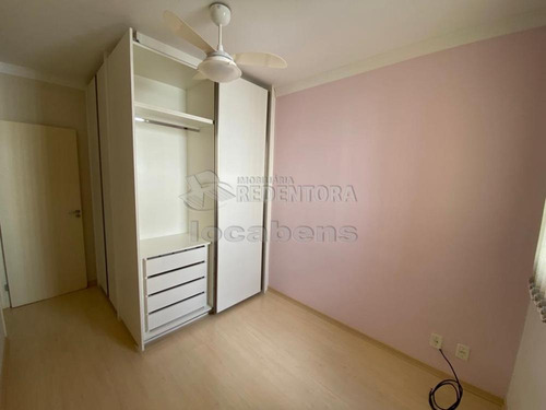 Imagem 7 de 9 de Apartamentos - Ref: V18062