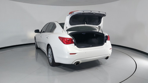 Infiniti Q50 3.7 Perfection At