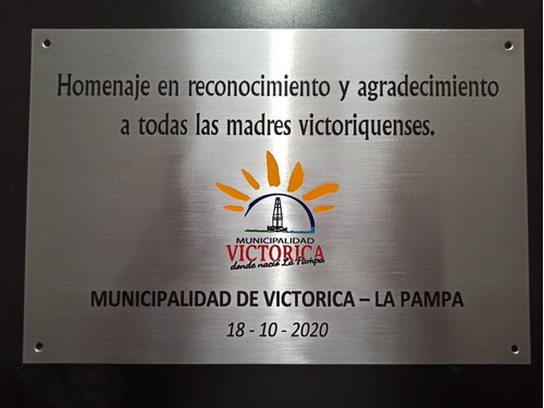 Placa Acero 7 X 15 Cm. Grabada Bajo Relieve Personalizada