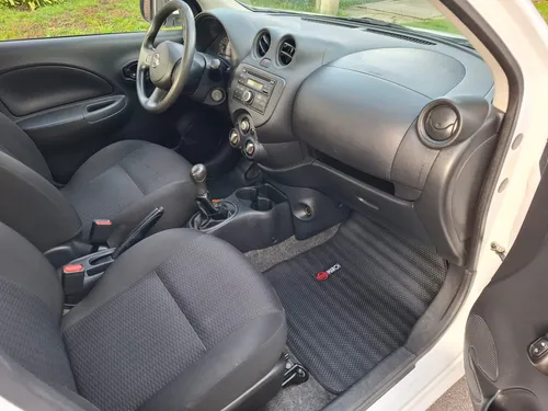 Nissan March Active 1.6 MT