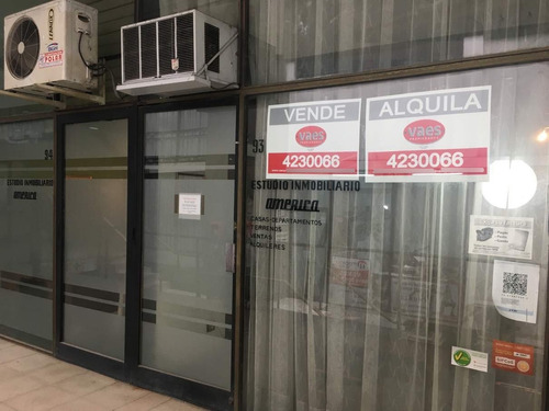 Oficina En Venta En El Centro - Urgente