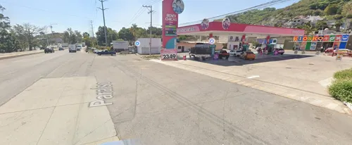 ¡¡atención Inversionistas!! Venta De Casa En Remate Bancario, Col. Fraccionamiento Las Cumbres Tepic, Nayarit