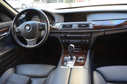 Imagem 9 de 15 de Bmw 760li 6.0 Sedan V12 48v Gasolina 4p Autom Blindado