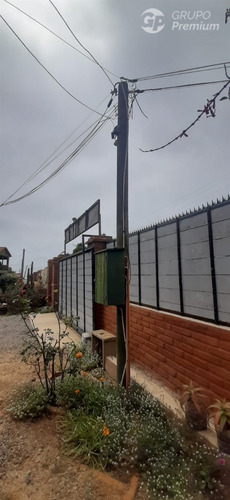 Casa Y Cabañas En Venta De 10 Dorm. Y 10 Estac. En Quintero