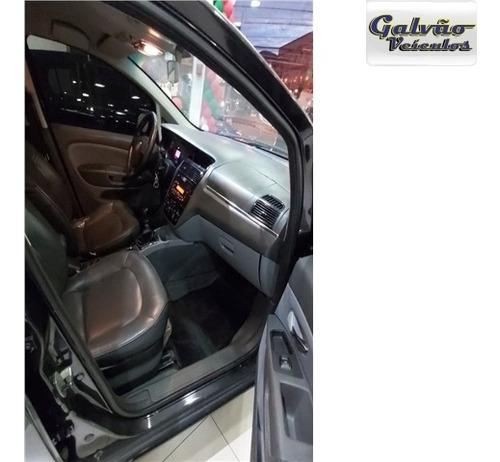 Fiat Linea 1.8 Essence 16v Flex 4p Manual