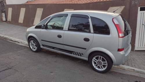 Imagem 2 de 3 de Chevrolet Meriva 2003 1.8 5p