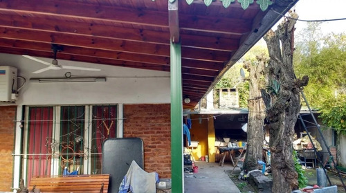 Imagen 8 de 13 de Propiedad De Dos Pisos - Barrio El Cortijo