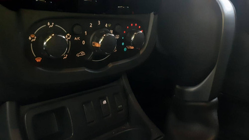 Imagem 9 de 11 de Renault Duster 2.0 16v Hi-flex Dynamique Automático
