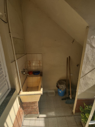 Oportunidad - Venta Casa 3 Ambientes Con Patio Y Cochera Grande - 190 M2 - Parrilla Y Quincho - Listo Para Mudarte- Villa Dominico, Avellaneda, Buenos Aires.
