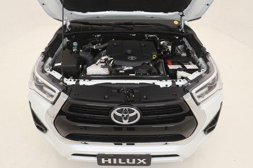 Toyota Hilux Pick-up 2.8 Cd Srv 204cv 4x4 At Frontier Amarok