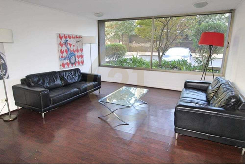 Departamento En Venta, 4 Dormitorios, Ñuñoa