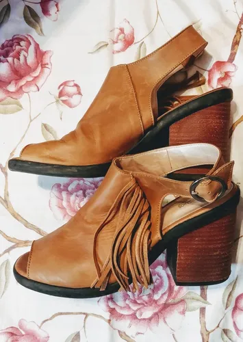 Zapatos taco madera new arrivals
