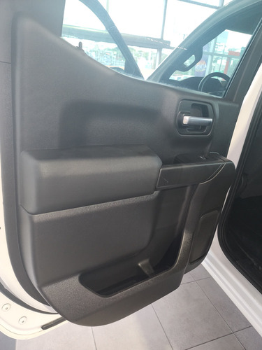 Chevrolet Silverado 4.3 1500 Doble Cabina Ls V6 4x2 At