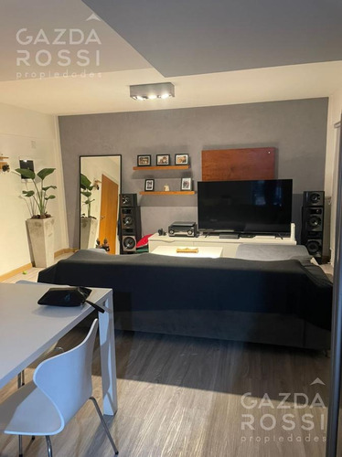 Imagen 3 de 14 de Impecable 3 Ambientes En Dúplex En La Vieja Estación Condominio Con Piscina Y Seguridad 24hs.