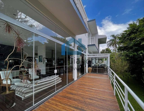 Imagem 13 de 15 de Casa Moderna E Integrada, 4 Quartos, 2 Suítes, Piscina, Sauna, Gourmet! - 900
