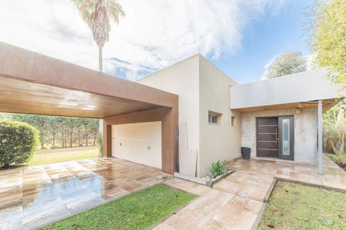 Imagen 5 de 30 de Venta/permuta - Casa 3 Dormitorios Con Jardín Y Pileta (santa Fe, Roldán)