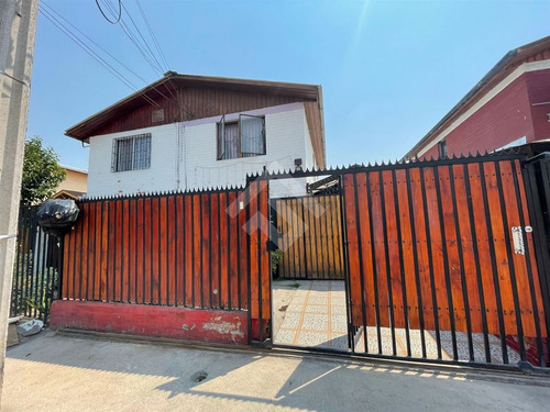 Casa En Venta De 2 Dorm. En Maipú