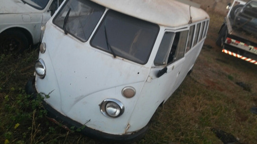 Imagem 4 de 10 de Volkswagen Vw Bus Kombi Antiga P/ Restauração Geral Samba Bu