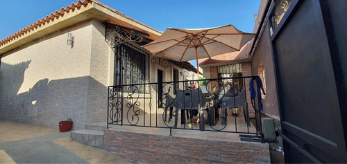 Casa Remodelada En Trigal Norte Urb. Piedra Pintada