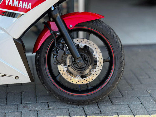 Yamaha Xj6 F
