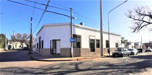 Casa Esquina En Venta - Ayacucho 1400 B° Guemes (inversión E
