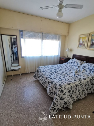 Imagen 6 de 9 de Apartamento En Península, 2 Dormitorios Y Garage